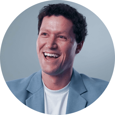 Headshot of Peter Walker